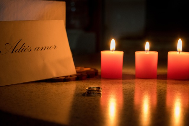 Image illustrating the verb Breaking Away