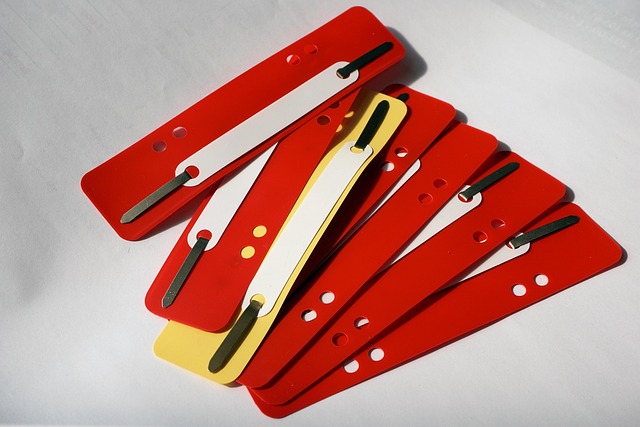 Image illustrating the verb Drop by