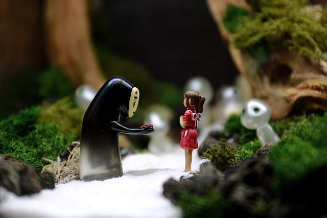 Image illustrating the verb Getting By