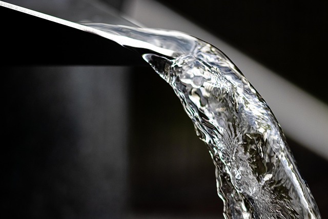 Image illustrating the verb Moving Around