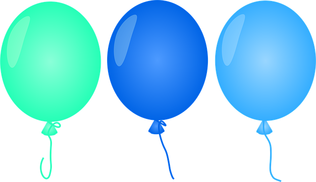 Image illustrating the verb Pulling Apart